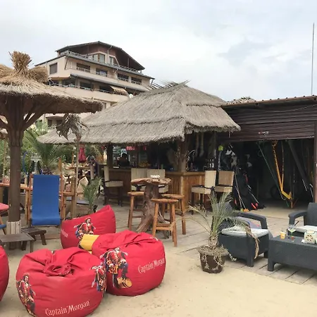 Cozy By The Sea *